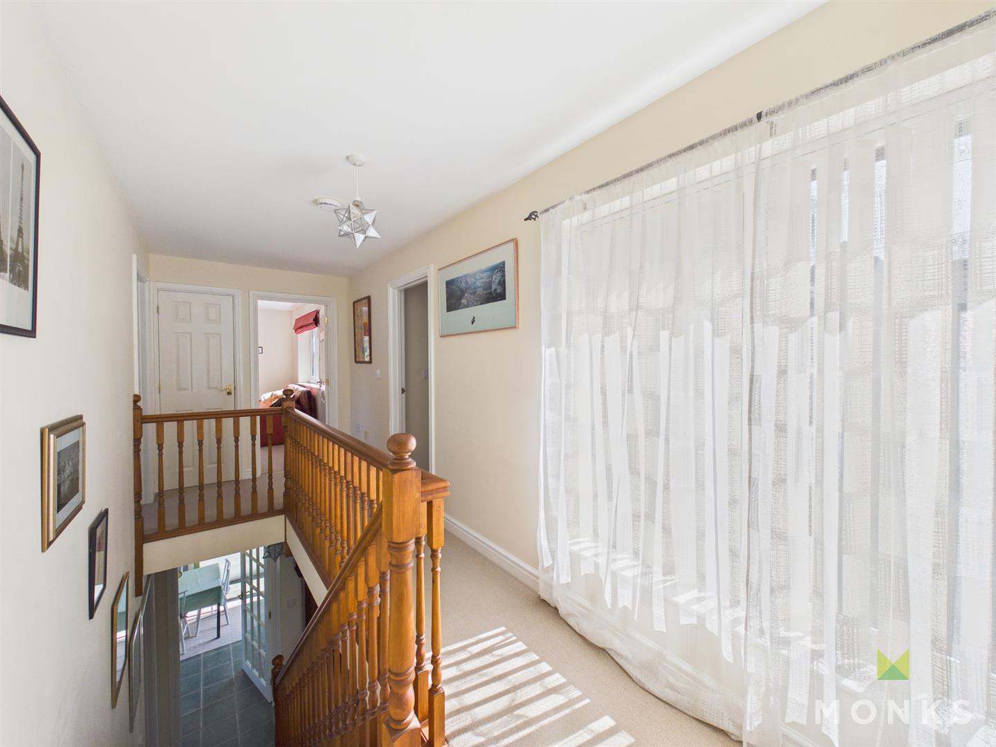 1 Firs Close, Oswestry, SY11 3LT For Sale